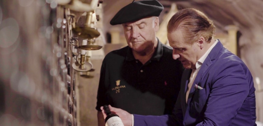 Isidoro und Juan Jesús Valdelana in ihrem  Weinkeller